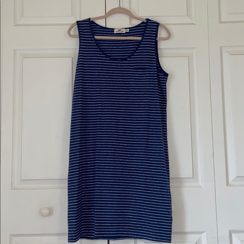 Vineyard vines dress